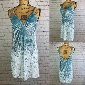 Forever 21 Teal Crush Velvet Cami Low Back Mini Dress